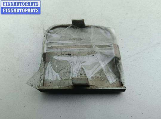 Решетка (заглушка) бампера на Ford Focus I