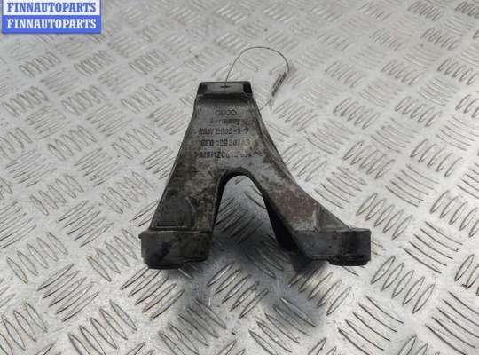 купить Кронштейн двигателя опорный на Audi A4 B7 (2004-2008)