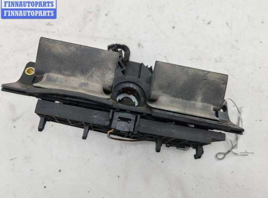 Ручка крышки багажника (задней двери) на Audi A6 (C5)