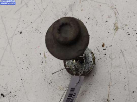 Прочие детали (не вошедшие в список) на Mercedes-Benz C (W202)