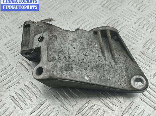 купить Кронштейн генератора на Opel Astra G (1998-2004)