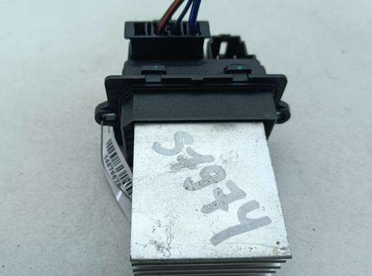 купить Сопротивление отопителя на Chrysler Voyager (2001-2007)