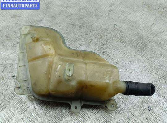 купить Бачок расширительный на Volkswagen Passat B5