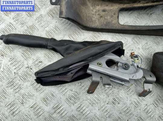 Подлокотник на BMW 3 (E46)