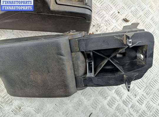 Подлокотник на BMW 3 (E46)