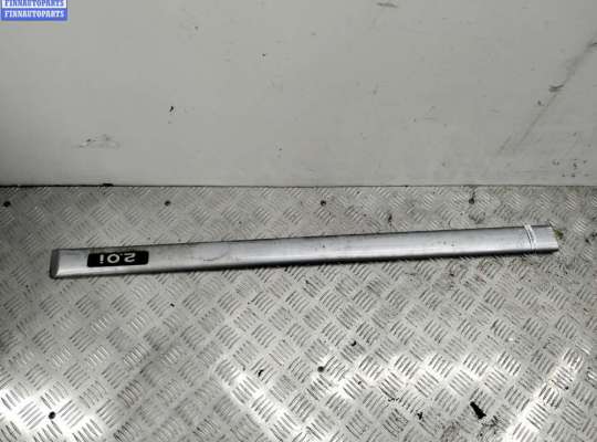 Купить Молдинг двери передней правой на Citroen Evasion Молдинг двери передней правой CT1089152 на Citroen Evasion