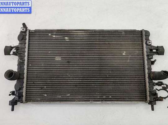 Радиатор основной OP2412894 на Opel Astra H (2004-2009)