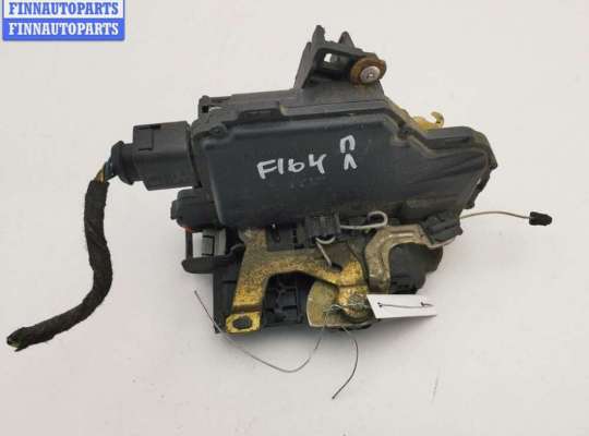Замок двери передней правой VG2783339 на Volkswagen Golf-4