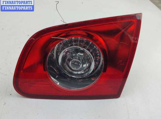 купить Фонарь крышки багажника правый на Volkswagen Passat B6