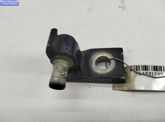 Петля двери передней правой AU1415348 на Audi A4 B6 (2001-2004)