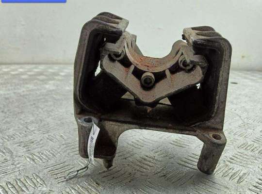 купить Подушка крепления КПП на Opel Vectra B (1995-2002)