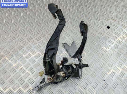 купить Узел педальный на Audi A6 C5 (1997-2005)