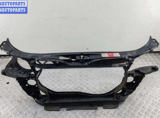 купить Рамка передняя (панель кузовная, телевизор) на Audi A4 B6 (2001-2004)