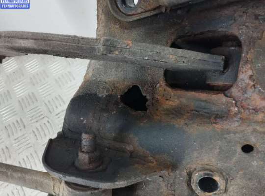 Балка подвески задняя на Mitsubishi Outlander I (CU)