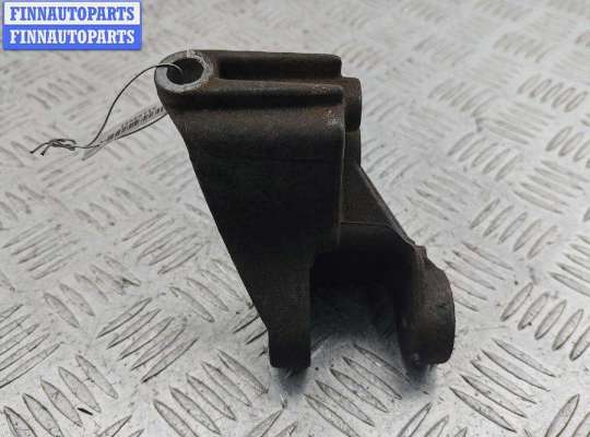 купить Кронштейн КПП опорный на Renault Scenic I (1996-2003)