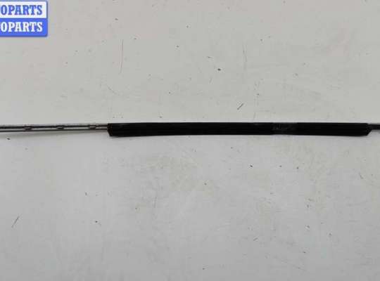 купить Молдинг стекла двери задней правой наружный на Ford Mondeo III (2000-2007)