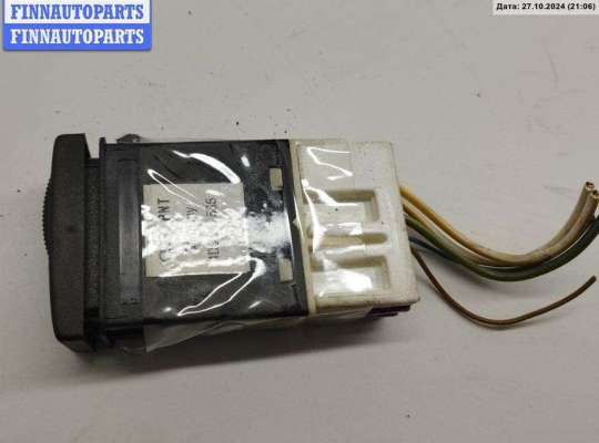 купить Кнопка противотуманных фар на Audi A4 B5 (1994-2001)