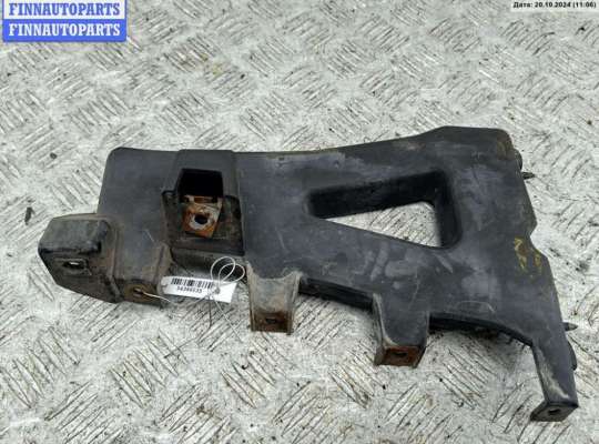 купить Кронштейн бампера переднего на Audi A4 B6 (2001-2004)