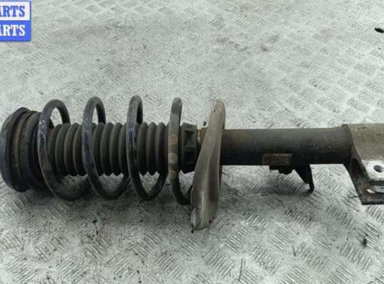 купить Стойка подвески передняя правая на Peugeot 308 T7 (2007-2013)