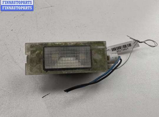 Планка подсветки номера на Renault Master II