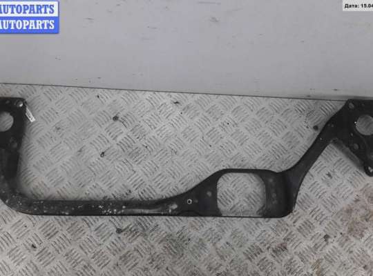 купить Кронштейн крепления на Volkswagen Passat B5