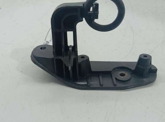 купить Кронштейн крепления на Ford C-Max