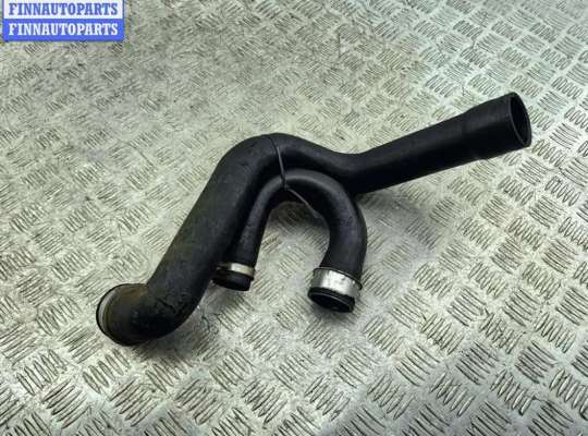 Патрубок интеркулера OP2411321 на Opel Combo C (2001-2011)