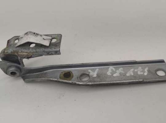 купить Петля капота правая на Audi A6 C4 (1994-1997)