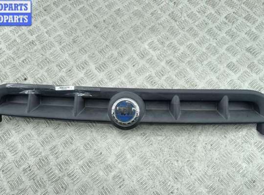 купить Решетка радиатора на Fiat Doblo (2000-2010)