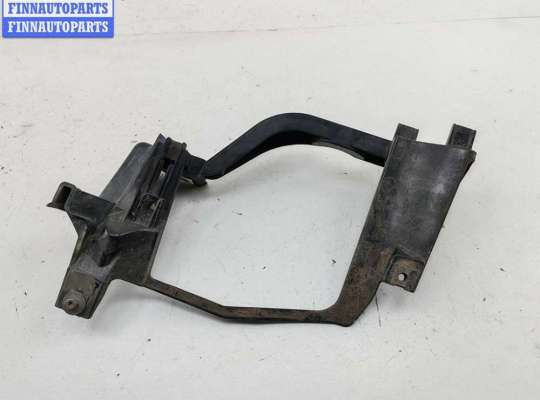 купить Крепление фары левой на BMW 5 E60/E61 (2003-2010)