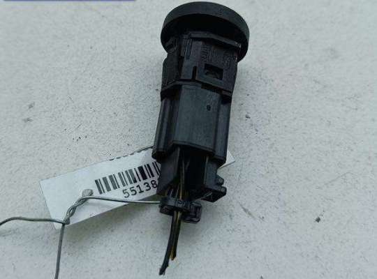 купить Кнопка открывания багажника на Ford Fusion