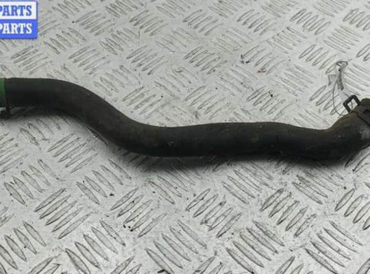 купить Патрубок отопителя (печки) на Volkswagen Passat B4