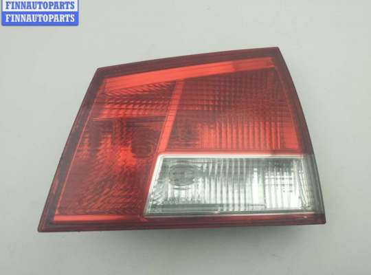 Фонарь крышки багажника правый OP2405387 на Opel Vectra C (2002-2008)