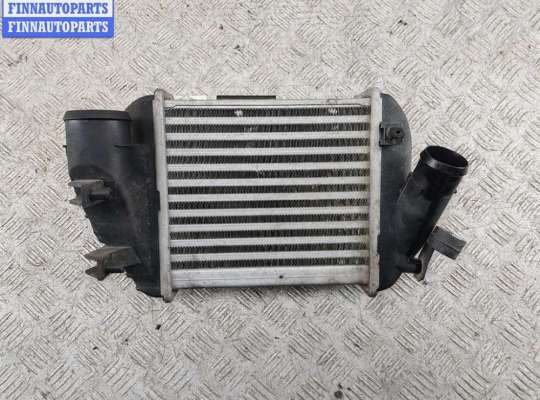 купить Радиатор интеркулера на Audi A4 B7 (2004-2008)