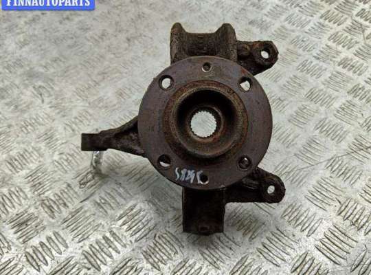 Ступица передняя правая RN1589289 на Renault Scenic II (2003-2009)