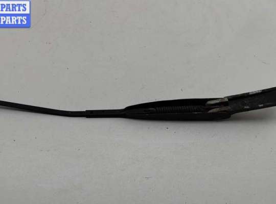 купить Щеткодержатель (поводок стеклоочистителя) передний на Fiat Panda