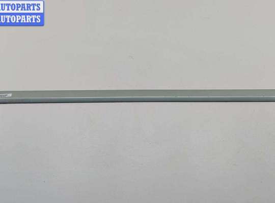 купить Молдинг двери передней левой на Skoda Octavia mk2 (A5 1Z) 2004-2013