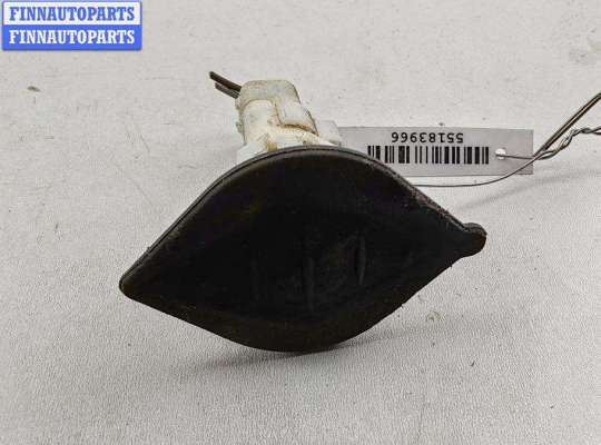 купить Кнопка открывания багажника на Renault Scenic II (2003-2009)