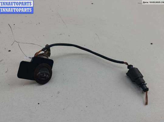 купить Личинка замка багажника на Volkswagen Passat B5+ (GP)