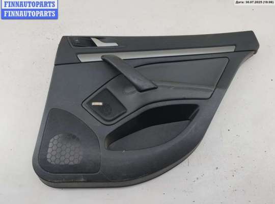 Обшивка двери задней правой (дверная карта) SK444442 на Skoda Octavia mk2 (A5)