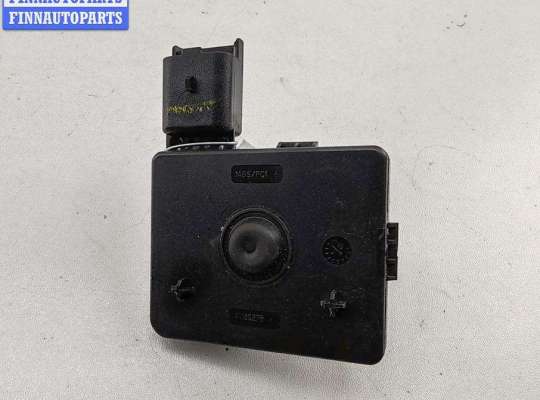 Блок управления RN1551067 на Renault Scenic II (2003-2009)