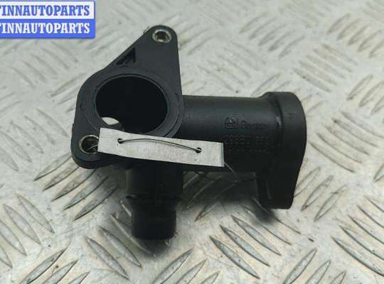 купить Фланец (тройник) системы охлаждения на Audi A6 C5 (1997-2005)