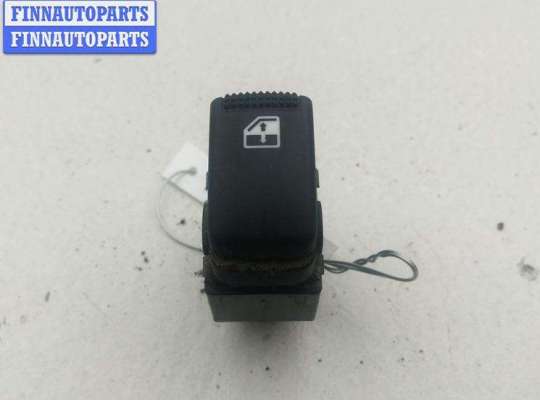 купить Кнопка стеклоподъемника заднего правого на Kia Sorento (2002-2009)