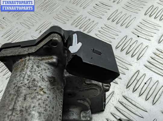 купить Заслонка дроссельная на Volkswagen Passat B7