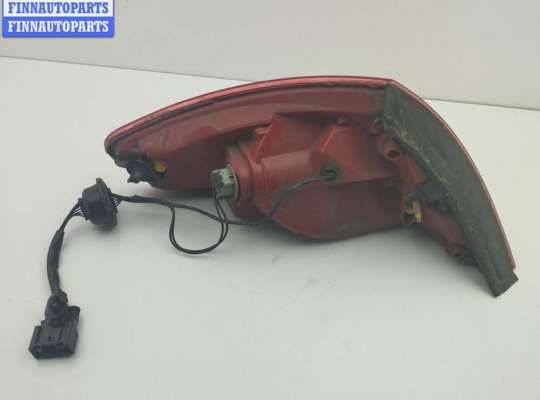 купить Фонарь задний правый на Peugeot 307