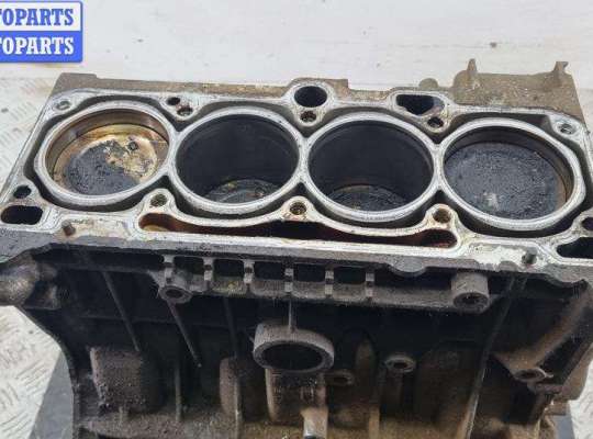 купить Блок цилиндров двигателя (картер) на Volkswagen Touran