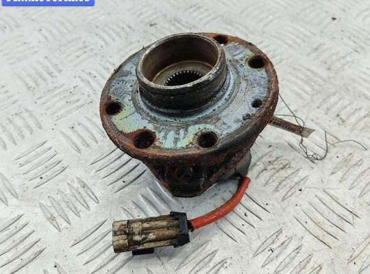Ступица передняя левая OP2391627 на Opel Astra G (1998-2004)