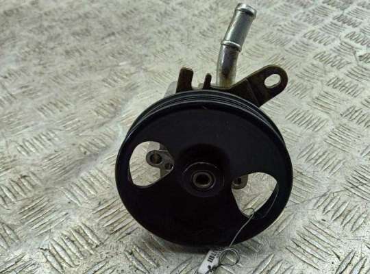 Насос гидроусилителя руля NS995095 на Nissan Primera P12 (2002-2008)