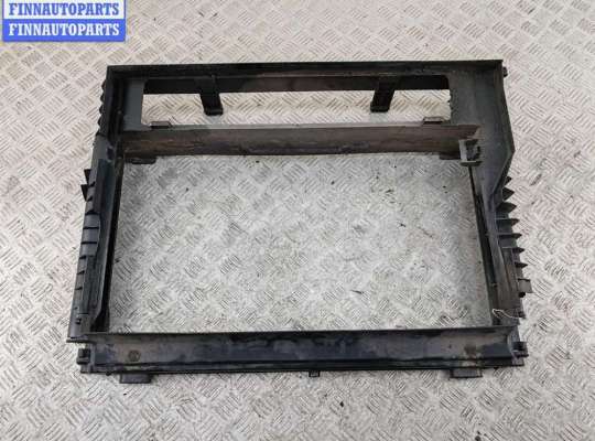 купить Диффузор (кожух) вентилятора радиатора на BMW 5 E60/E61 (2003-2010)