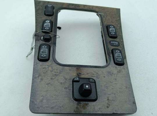 купить Блок кнопок управления стеклоподъемниками на Mercedes E-Class W210 (1995-2002)